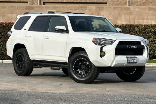 2020 Toyota 4Runner SR5 Premium