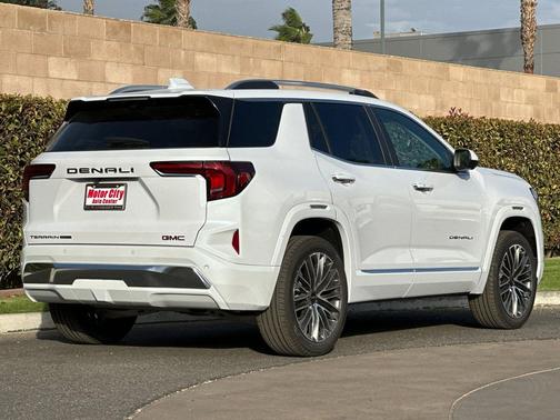 2026 GMC Terrain Denali