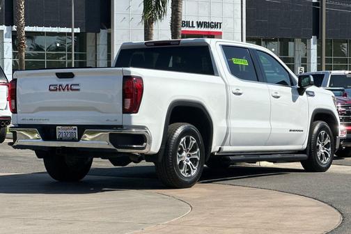 2021 GMC Sierra 1500 SLE