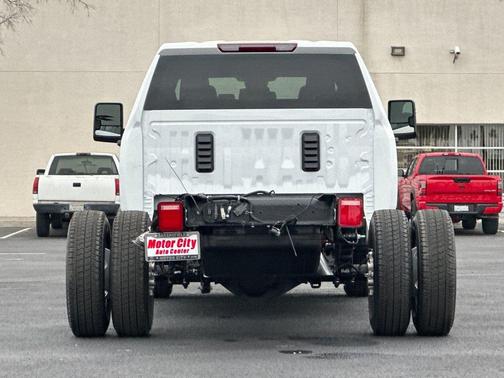 2026 GMC Sierra 3500 Base