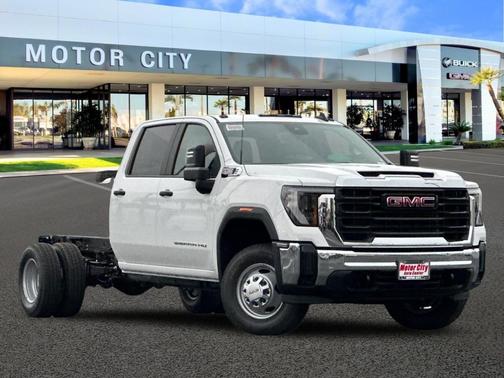 2026 GMC Sierra 3500 Base