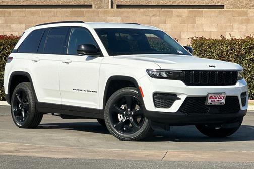 2023 Jeep Grand Cherokee Altitude