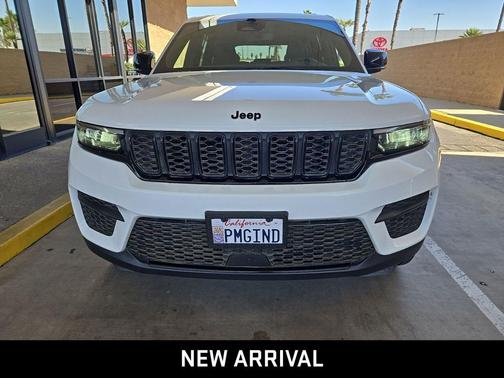2023 Jeep Grand Cherokee Altitude