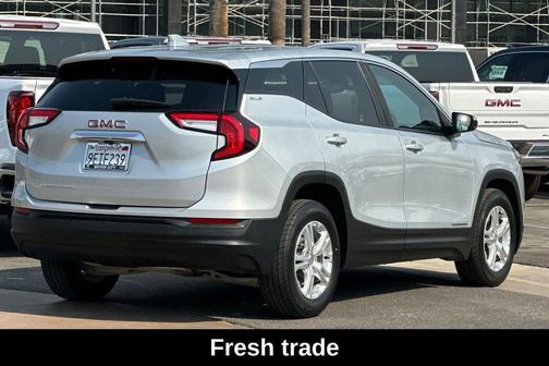 2022 GMC Terrain SLE