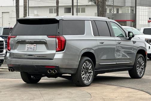 2023 GMC Yukon XL Denali Ultimate