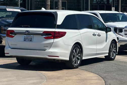 2022 Honda Odyssey Touring
