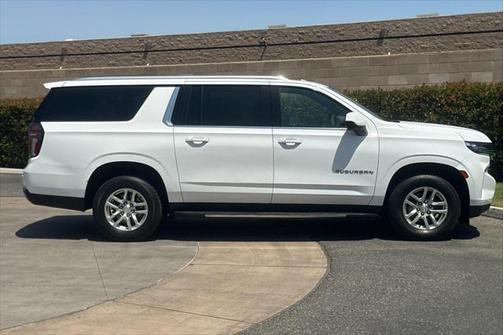 2021 Chevrolet Suburban LT