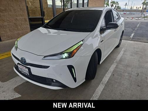 2022 Toyota Prius L