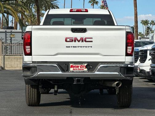 2025 GMC Sierra 2500 Pro
