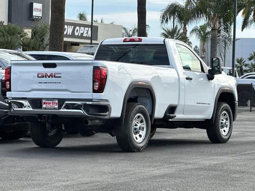 2025 GMC Sierra 2500 Pro