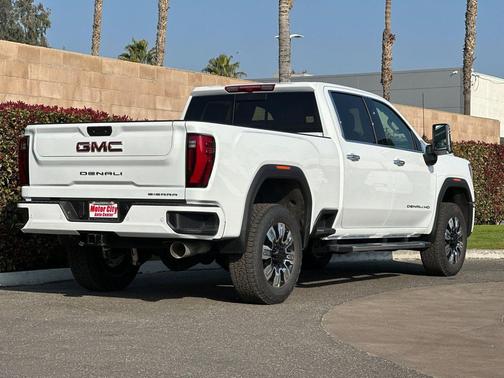 2026 GMC Sierra 2500 Denali