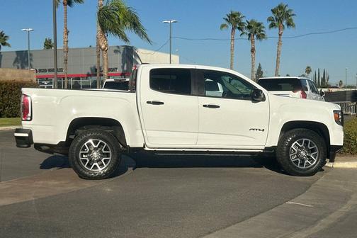 2022 GMC Canyon AT4