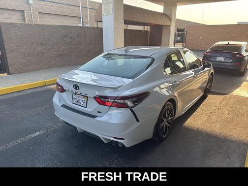 2023 Toyota Camry SE