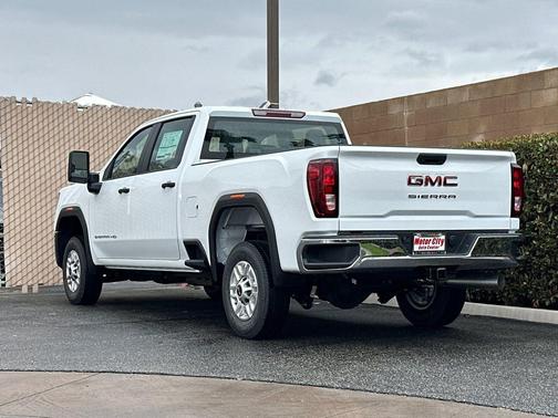 2026 GMC Sierra 2500 Pro