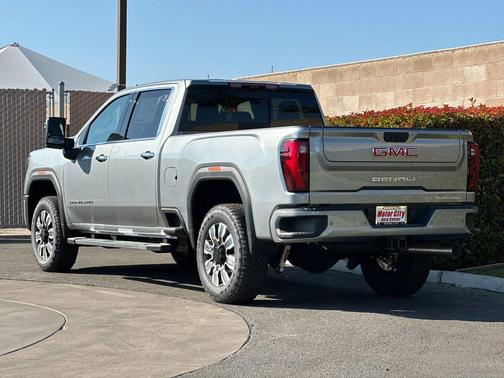 2026 GMC Sierra 2500 Denali