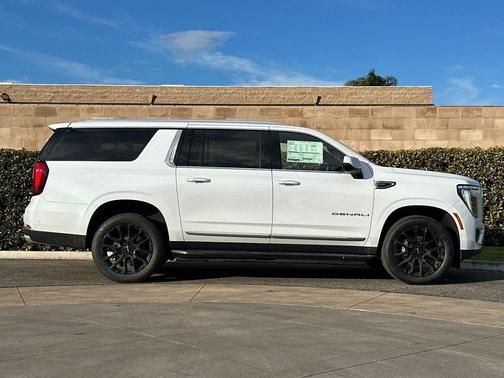 2026 GMC Yukon XL Denali