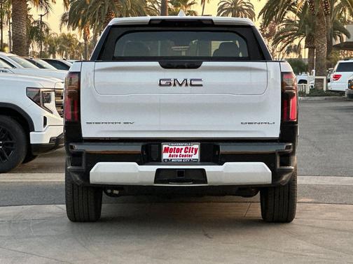 2025 GMC Sierra EV Extended Range Denali