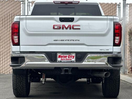 2026 GMC Sierra 2500 SLE