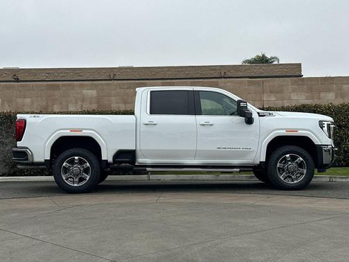 2026 GMC Sierra 2500 SLE