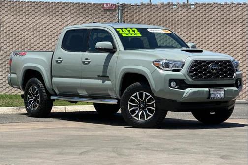 2022 Toyota Tacoma TRD Sport
