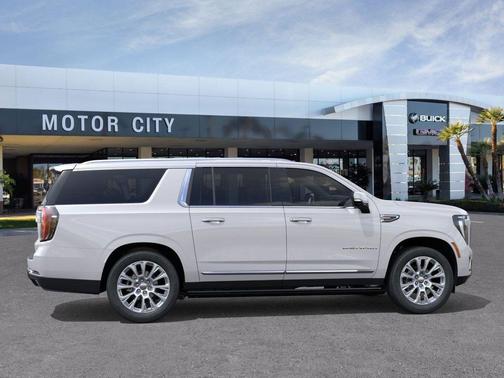 2025 GMC Yukon XL Denali