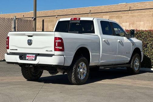 2024 RAM 2500 Laramie Crew Cab 4x4 6'4' Box