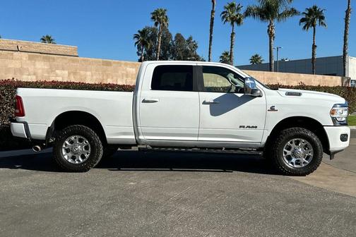 2024 RAM 2500 Laramie Crew Cab 4x4 6'4' Box