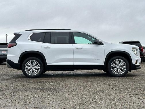2026 GMC Acadia Elevation FWD