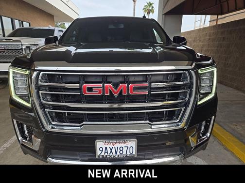 2022 GMC Yukon XL SLT