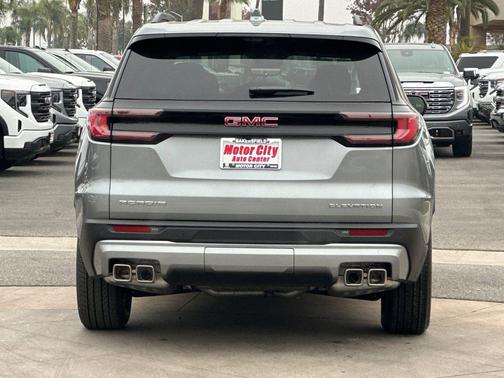 2026 GMC Acadia Elevation FWD