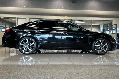 2023 Hyundai SONATA SEL Plus