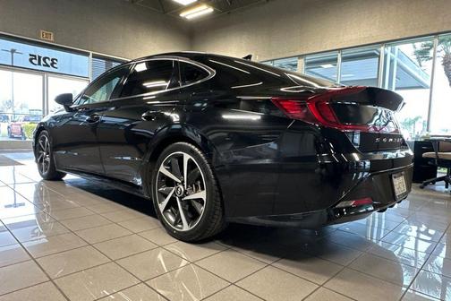 2023 Hyundai SONATA SEL Plus