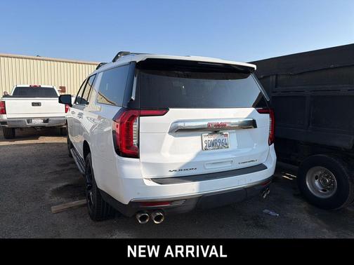 2022 GMC Yukon XL Denali