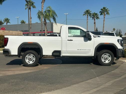 2025 GMC Sierra 2500 Base