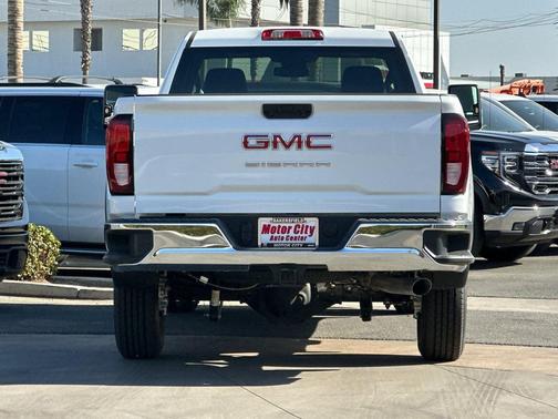 2025 GMC Sierra 2500 Base