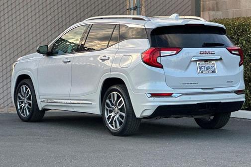 2022 GMC Terrain Denali