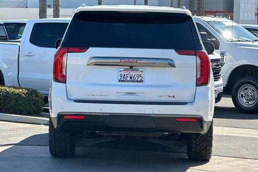 2021 GMC Yukon 4WD AT4