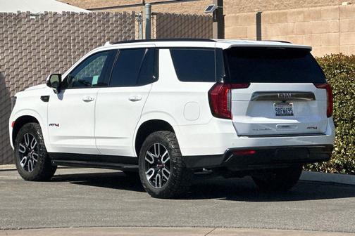 2021 GMC Yukon 4WD AT4