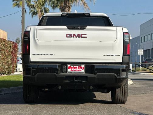2026 GMC Sierra EV Standard Range Elevation