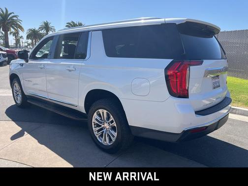 2021 GMC Yukon XL SLT