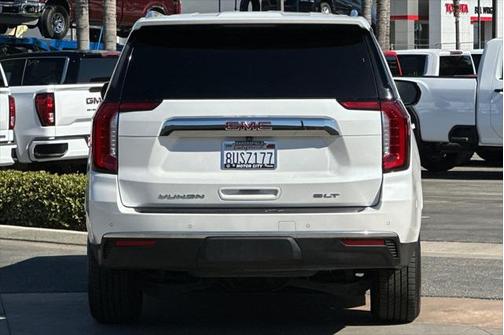 2021 GMC Yukon SLT