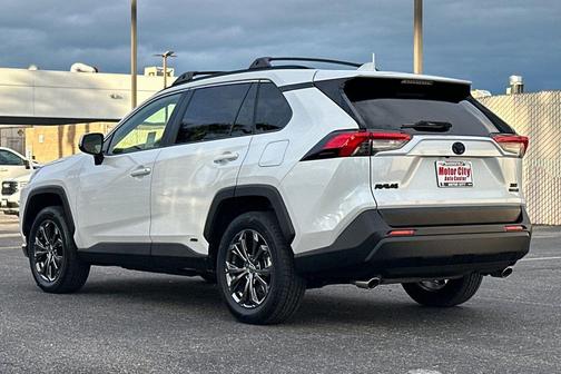 2023 Toyota RAV4 Hybrid XLE Premium