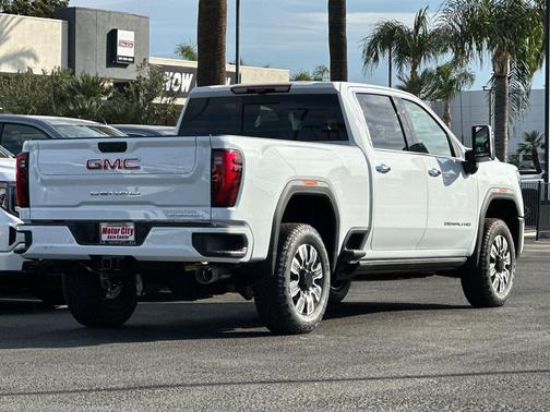 2025 GMC Sierra 2500 Denali