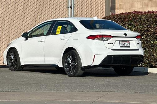 2025 Toyota Corolla SE