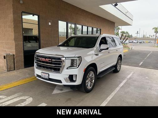 2023 GMC Yukon SLT