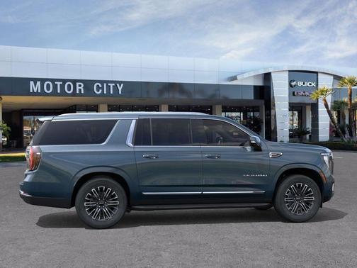 2026 GMC Yukon XL 4WD Elevation