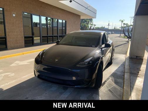 2024 Tesla Model Y Long Range Dual Motor All-Wheel Drive