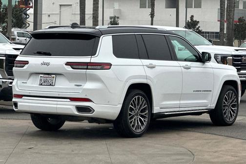 2023 Jeep Grand Cherokee L Summit Reserve