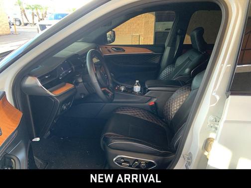 2023 Jeep Grand Cherokee L Summit Reserve