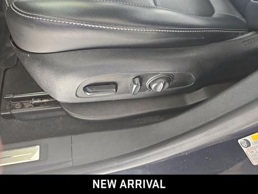 2021 GMC Acadia FWD SLT